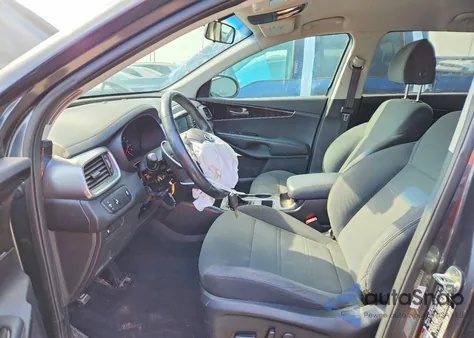 2019 Kia Sorento Lx from USA, damaged, VIN 5XYPGDA59KG608673